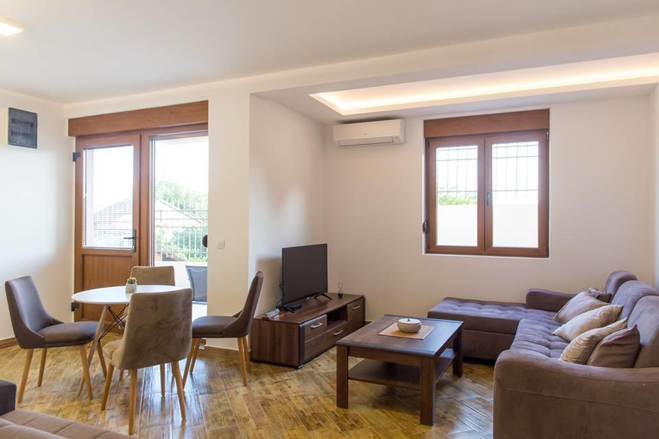 Porto Apartments Tivat Exterior photo