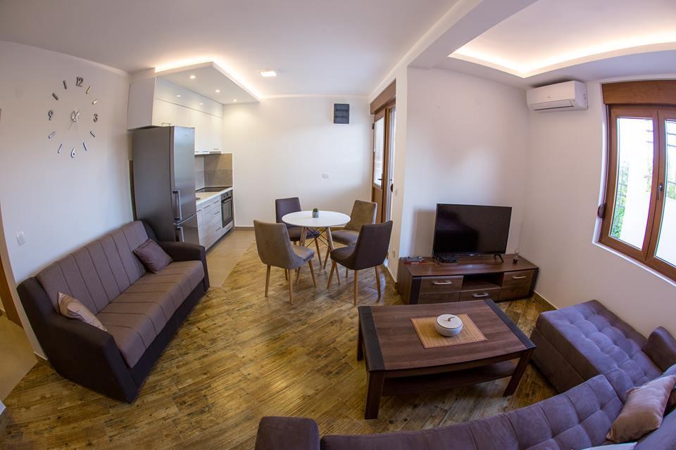 Porto Apartments Tivat Exterior photo
