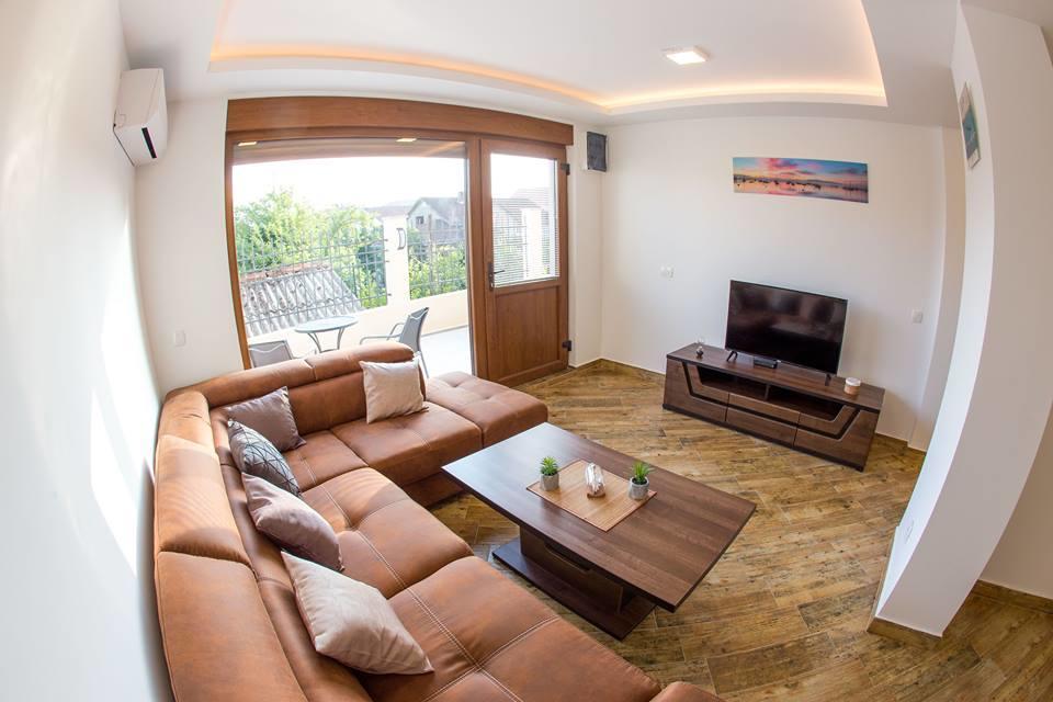 Porto Apartments Tivat Exterior photo